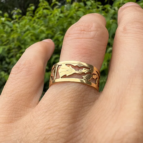 Antique Pierced Gold Band, Size 6 3/4