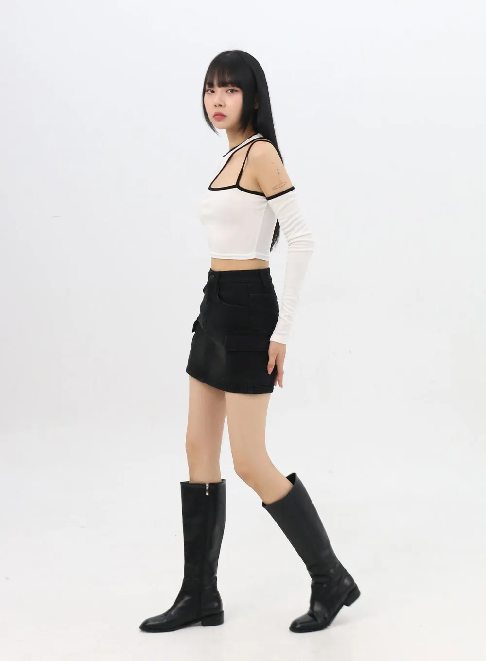 Asymmetrical Cut-Out Crop Tee IN310