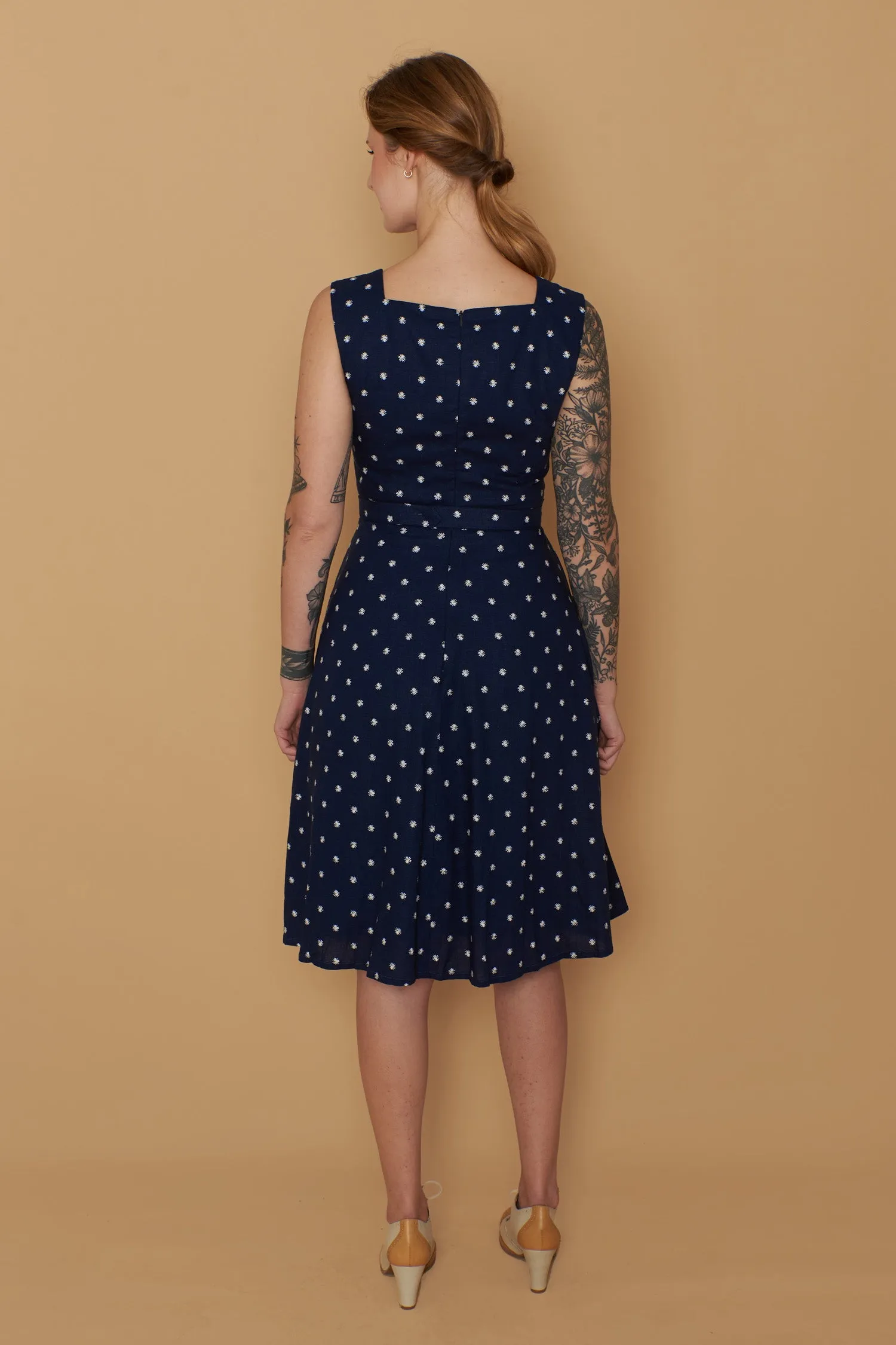 Bee Navy & White Daisy Dress