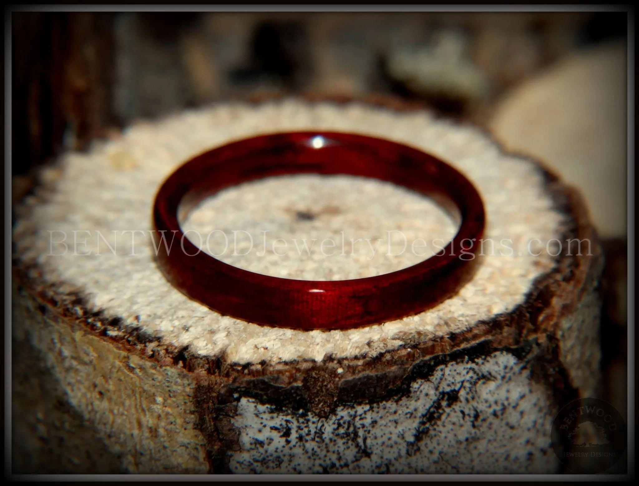 Bentwood Ring - Bloodwood Classic Wooden Ring