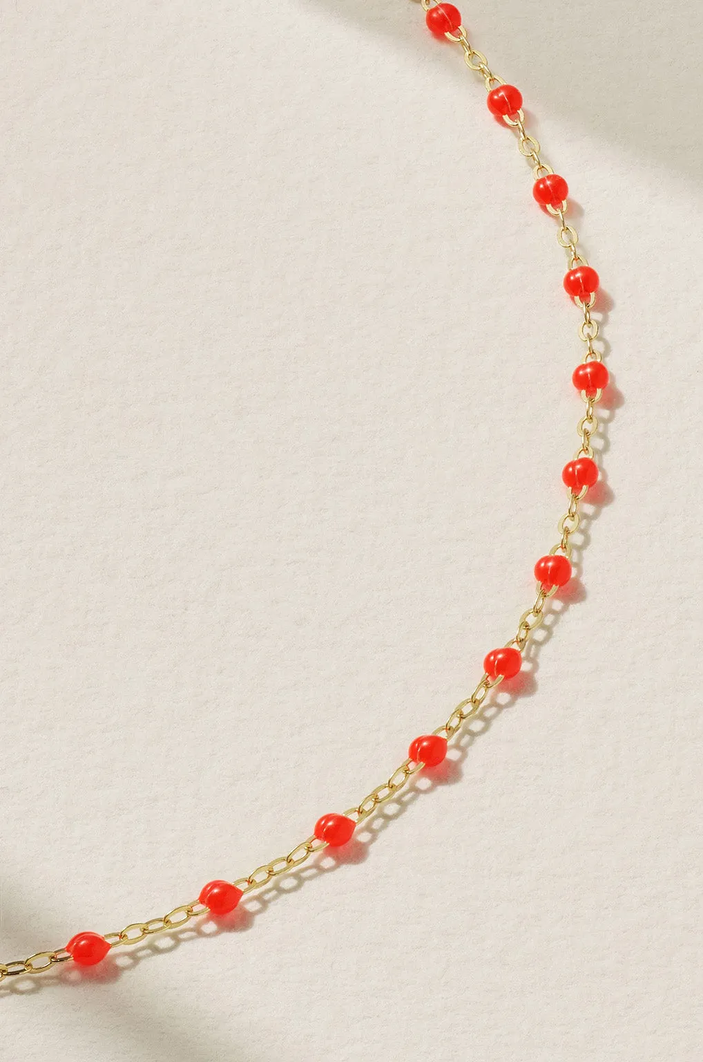 CLASSIC 16 GIGI NECKLACE IN CORAL