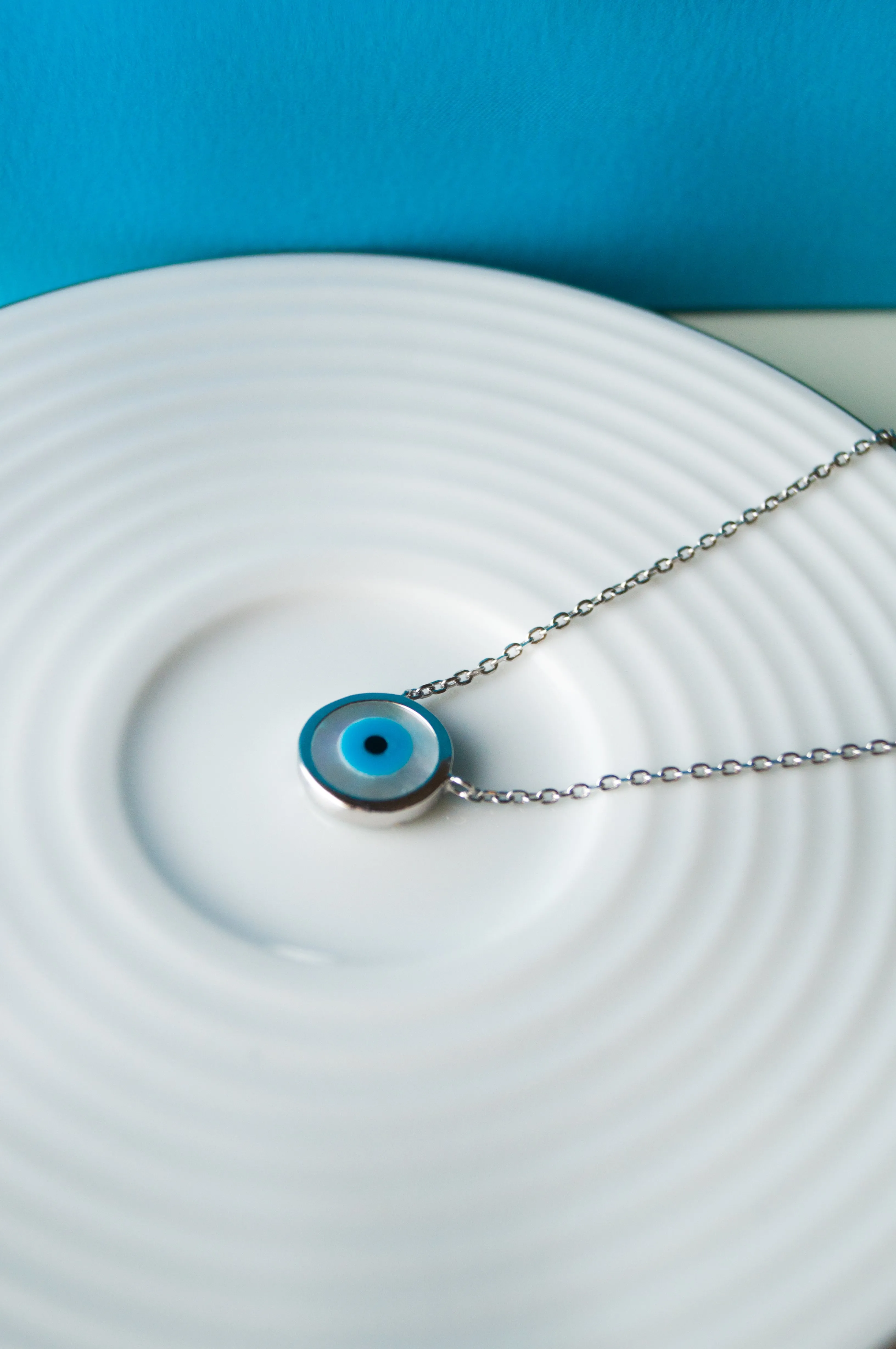 Classic Evil Eye Mother-Of-Pearl Sterling Silver Pendant Necklace