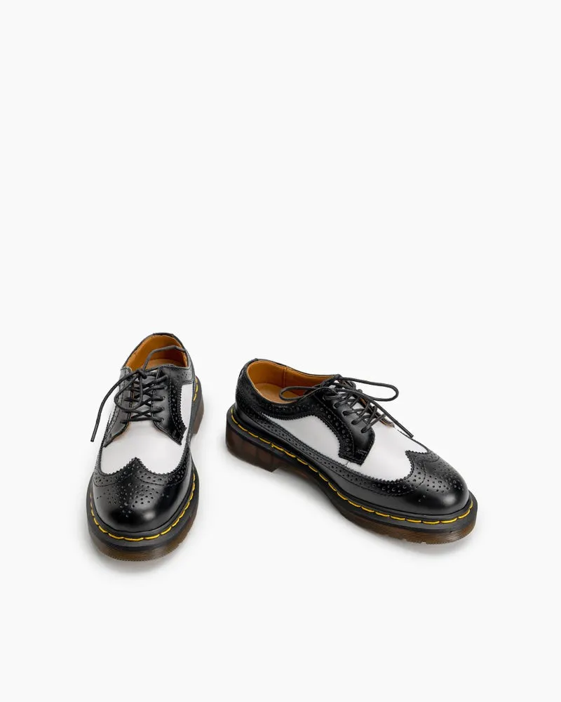 Classic Lace-up Brogue Carved Oxfords