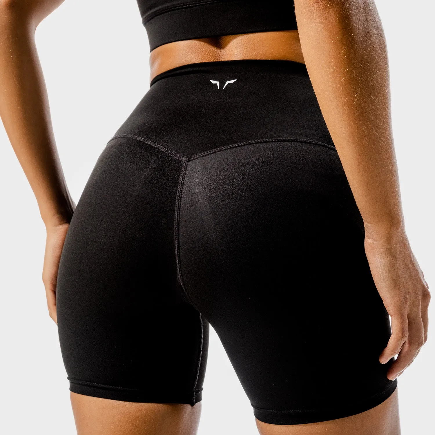 Core Agile Shorts - Onyx