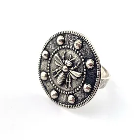 Large QUEEN BEE Ring - SILVER size 9