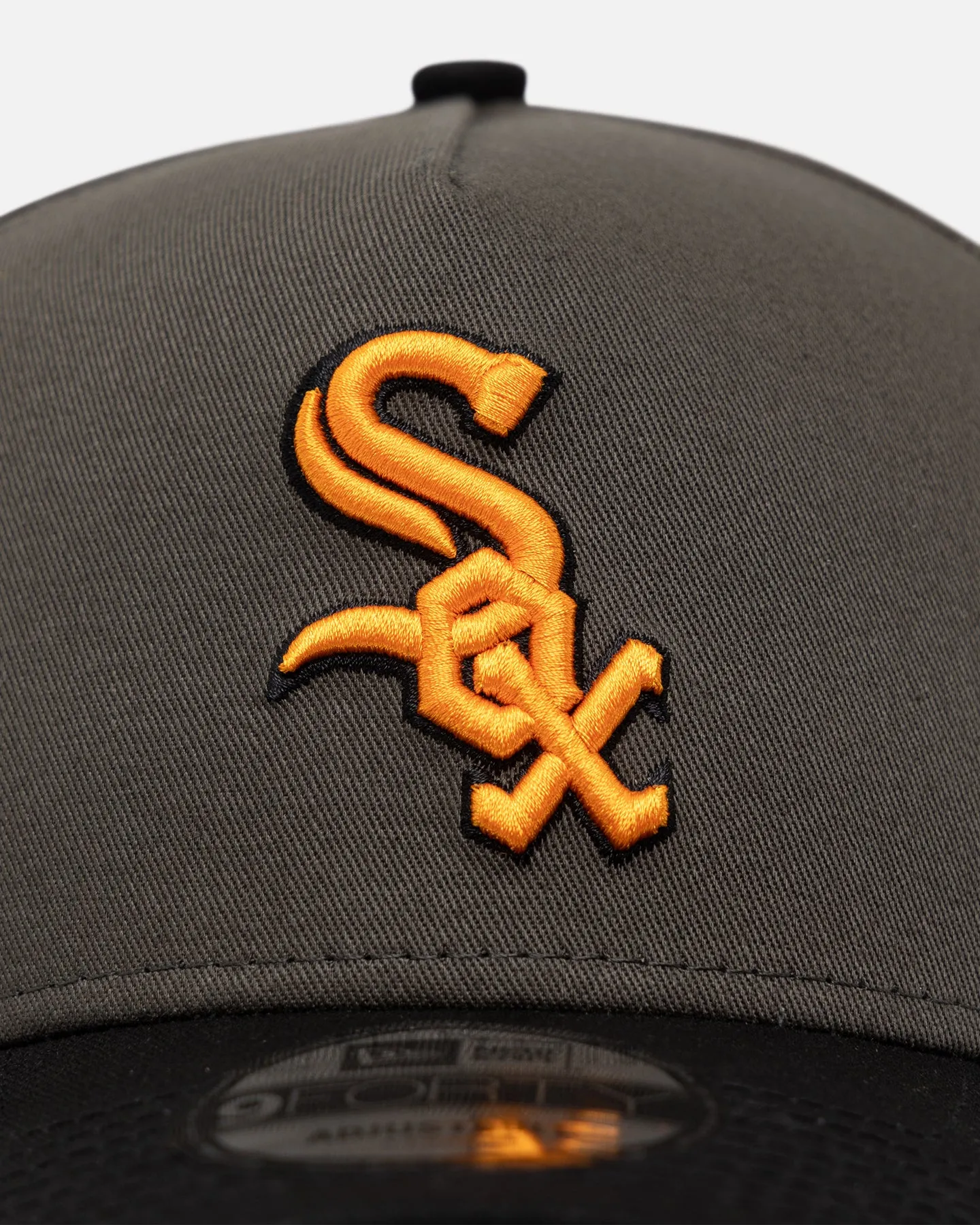 New Era Chicago White Sox 'Legendary Charcoal' 9FORTY A-Frame Snapback Charcoal/Black