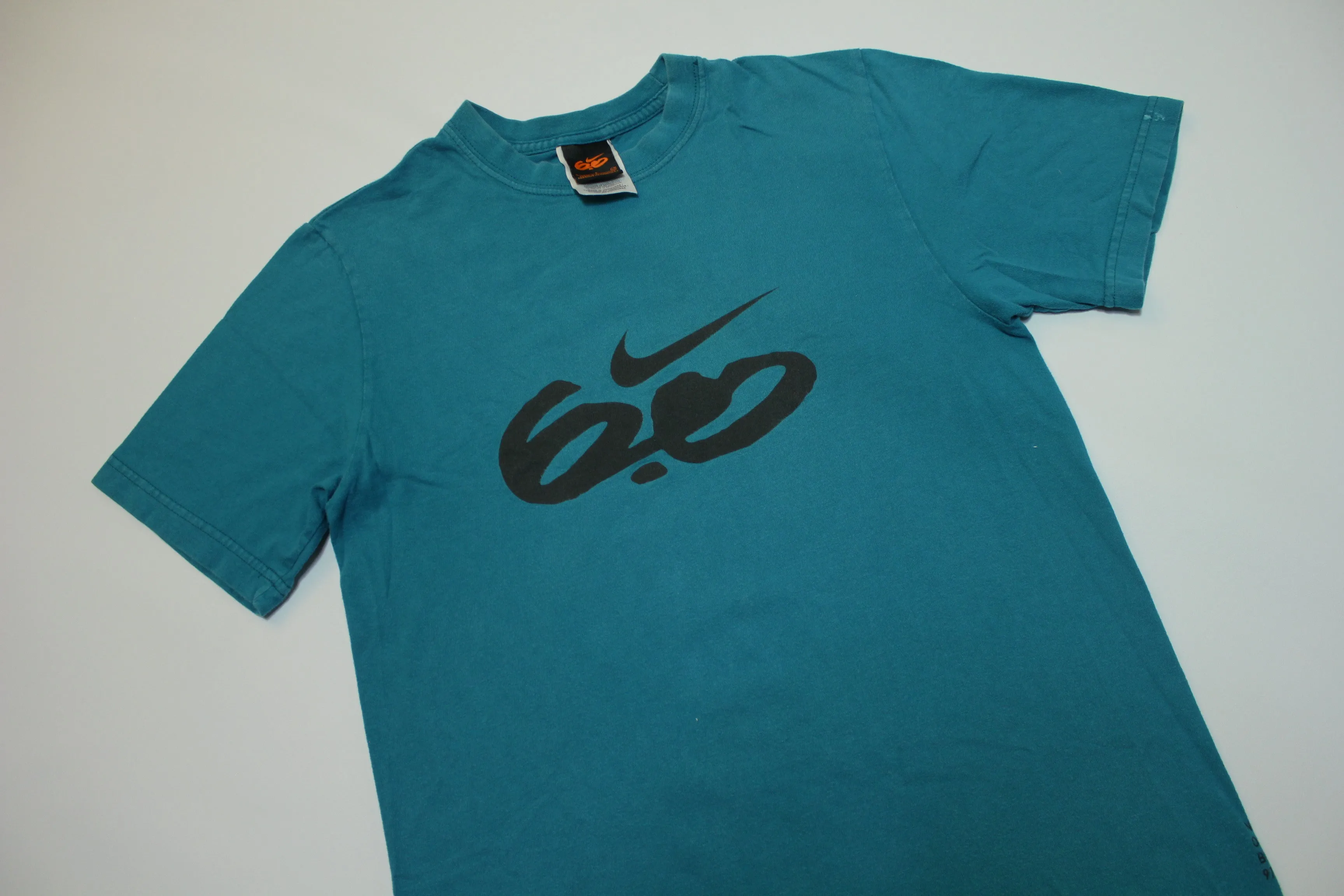 Nike 6.0 Center Swoosh Graphic Logo Short Sleeve T-Shirt