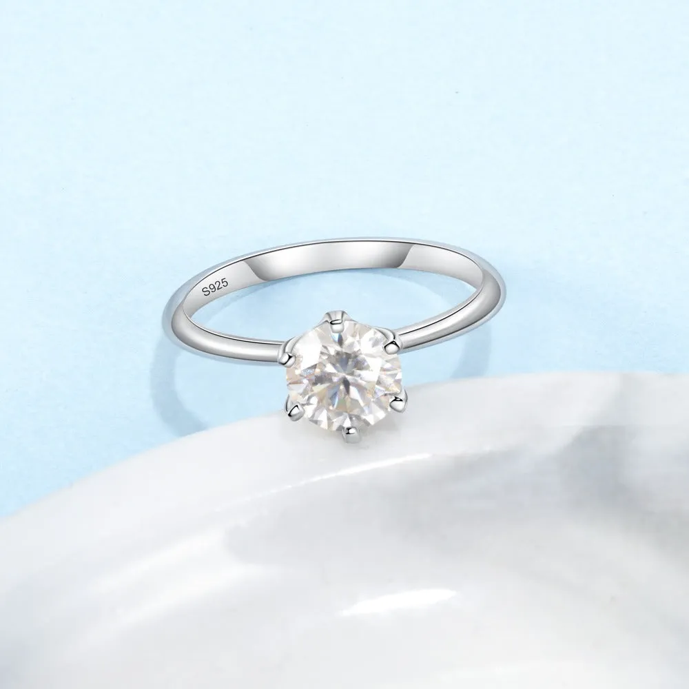 Sterling Silver Classic Style Moissanite Ring