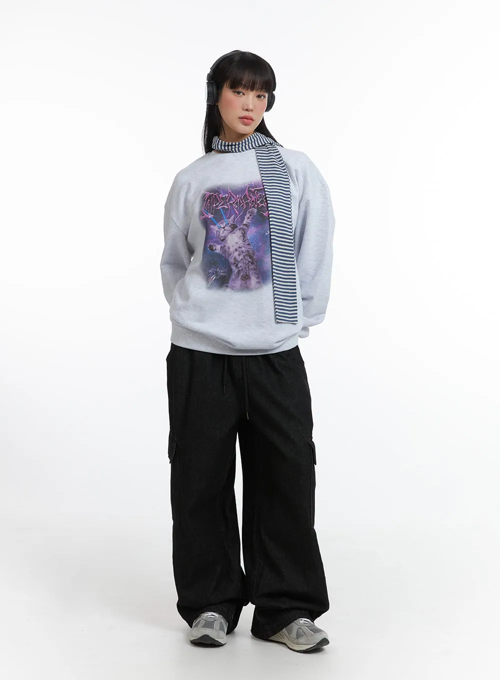 Terry Round Neckline Universal Cat Oversized Sweatshirt IJ411